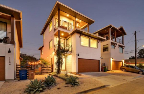 Austin Downtown Dream Escape with views - Sleeps 12